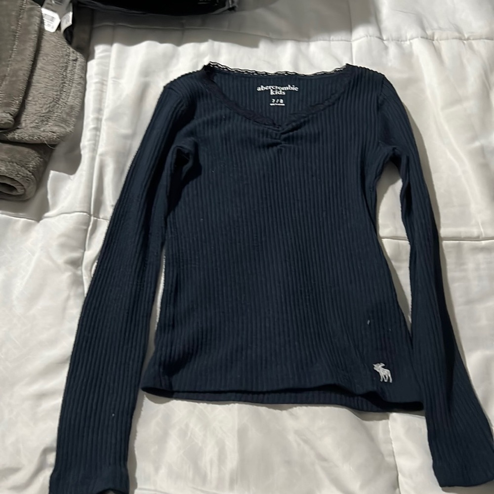 Girls Abercrombie shirt